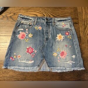 American Eagle Embroidered Denim Skirt